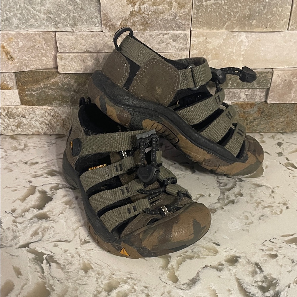 Keen Kids Water Shoes - Green and Brown